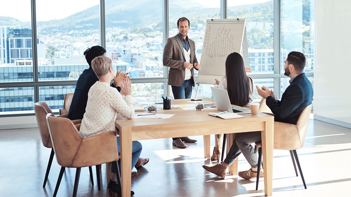 Avoiding Common Pitfalls When Divesting a Business